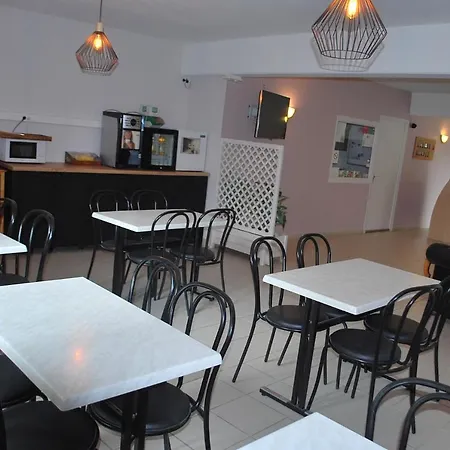 Hotell Des Voyageurs 2*