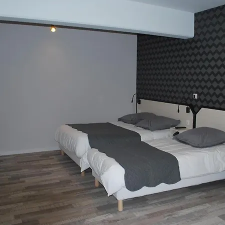 Отель Des Voyageurs Bellevue-la-Montagne